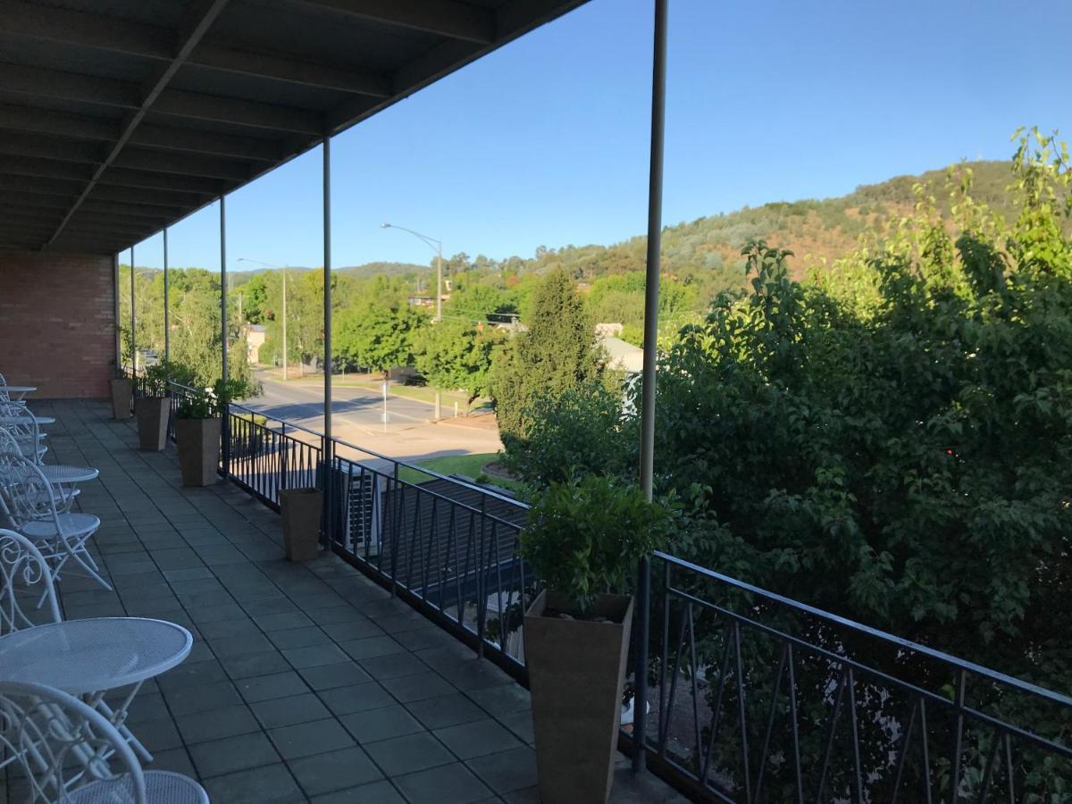 Myrtleford Hotel Εξωτερικό φωτογραφία